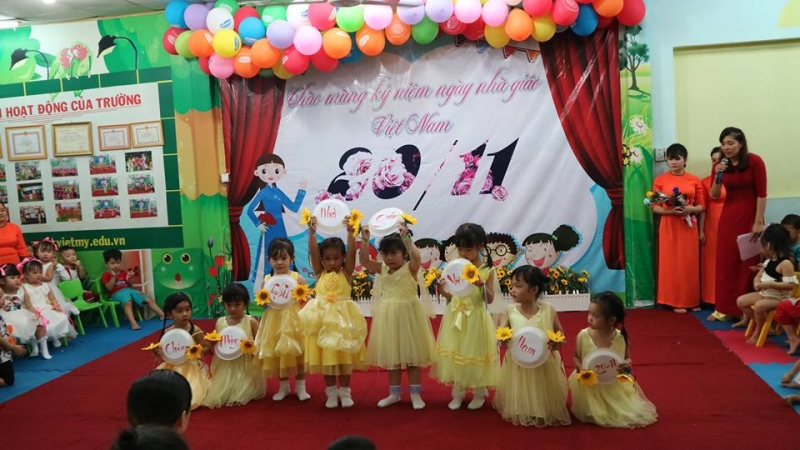 van nghe mung ngay nha giao viet nam 20 11 2017