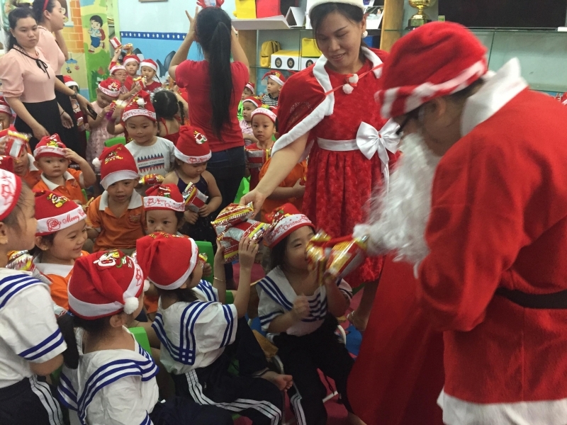 christmas is on the air