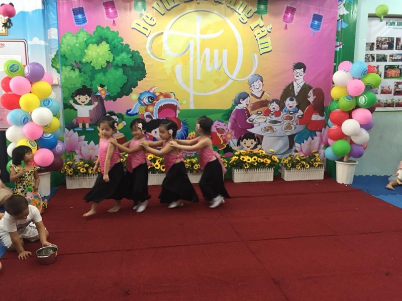 le hoi pha co dem trang