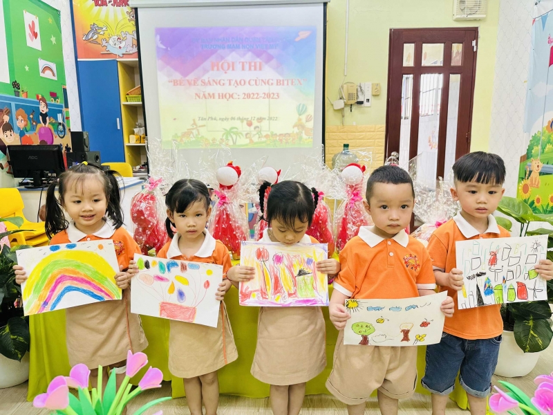 hoi thi be ve sang tao cung bitex vong 1 cap truong