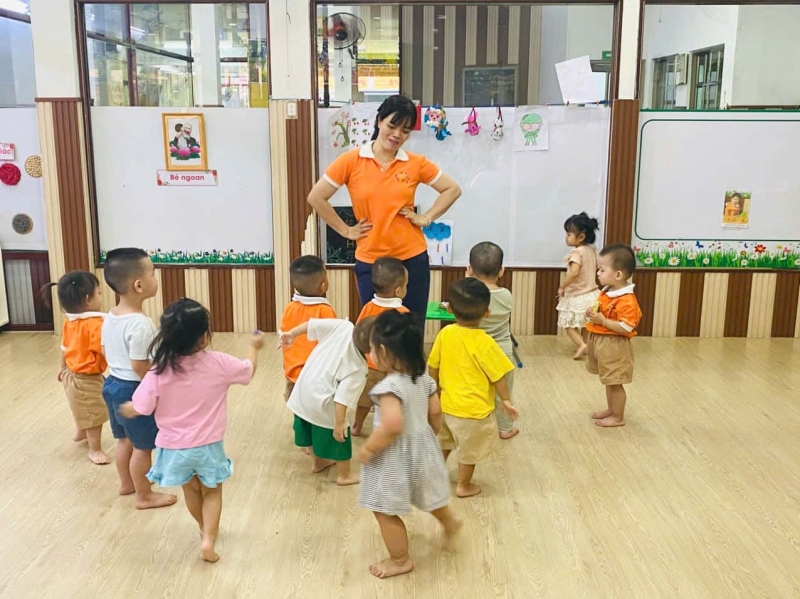 ho   t      ng t   o h  nh h   t m  a   nh   tr    2